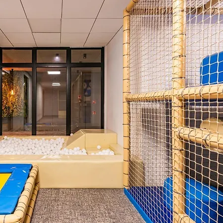 Appartamento Vacationclub Port 515 *